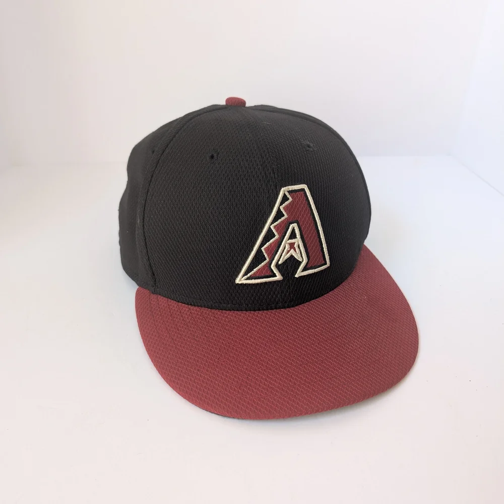 Arizona Diamondbacks New Era Black and Red Baseball Cap 7 5/8